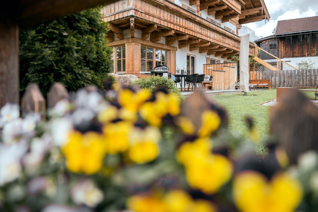 Bewegte Berge Apartments Saalfelden Екстер'єр фото