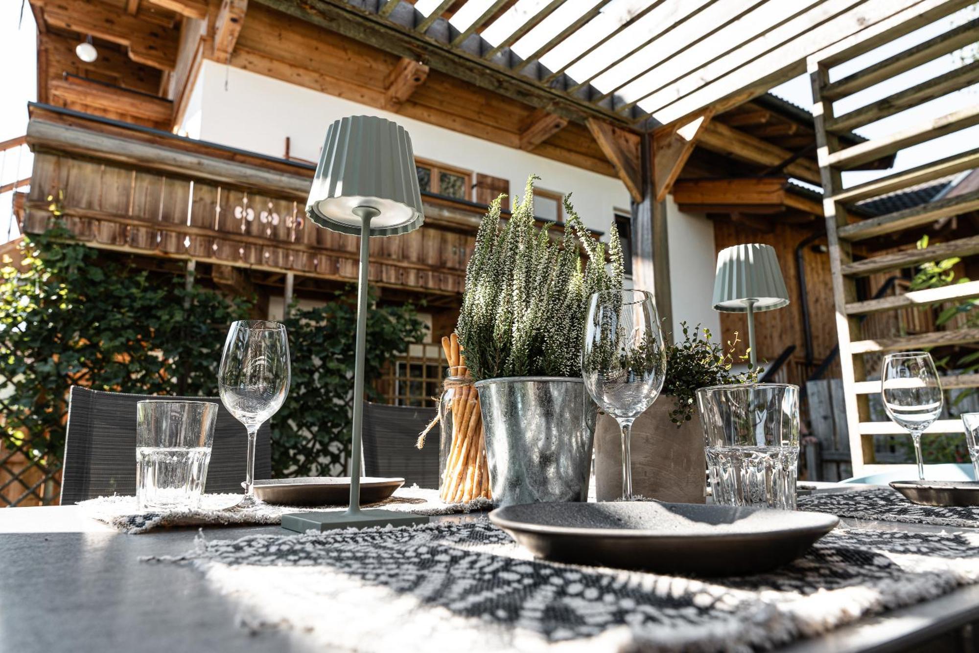 Bewegte Berge Apartments Saalfelden Екстер'єр фото