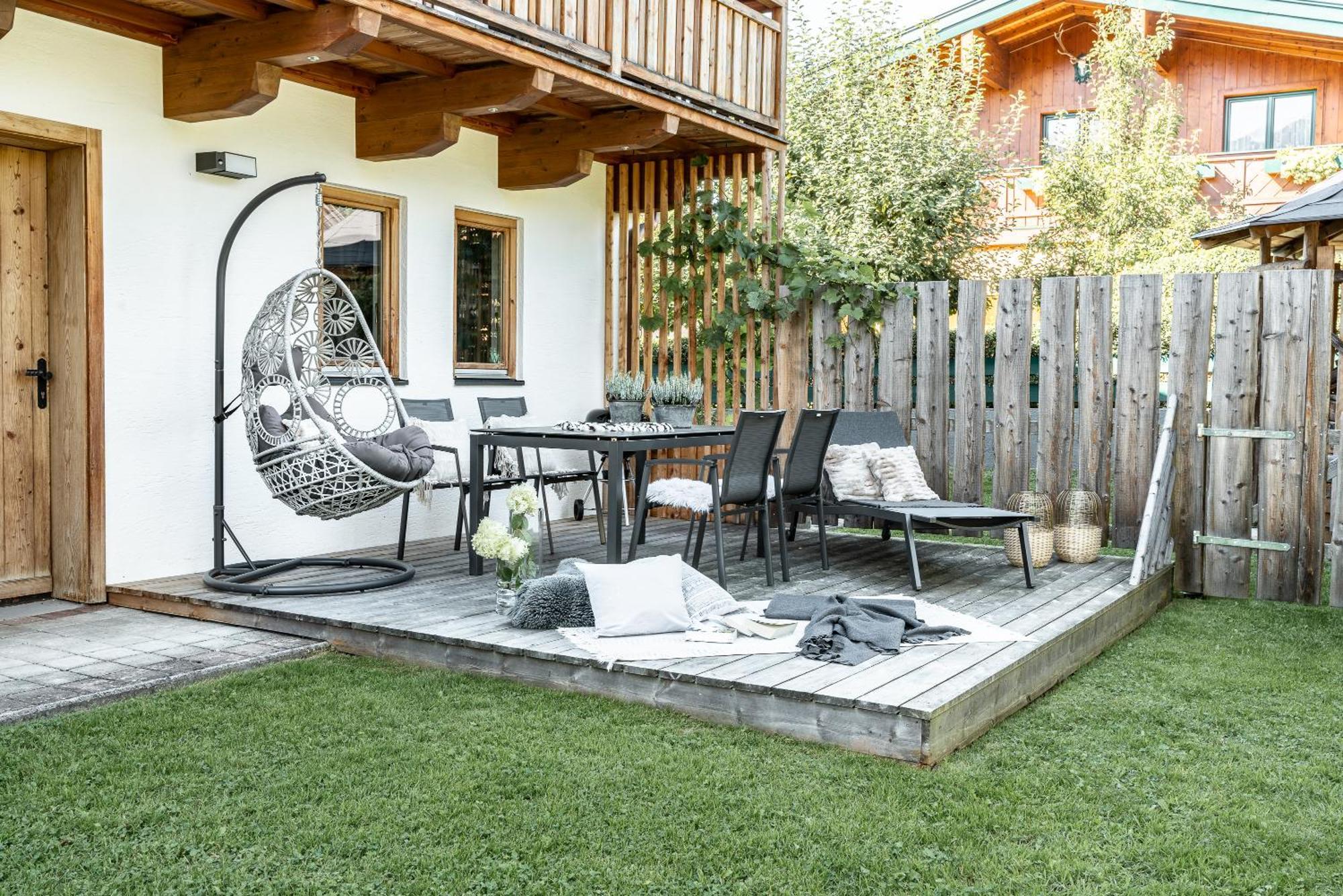 Bewegte Berge Apartments Saalfelden Екстер'єр фото